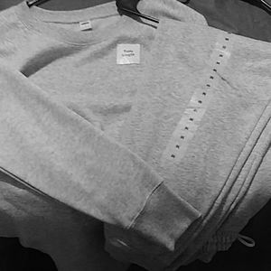Old navy sweat outfit